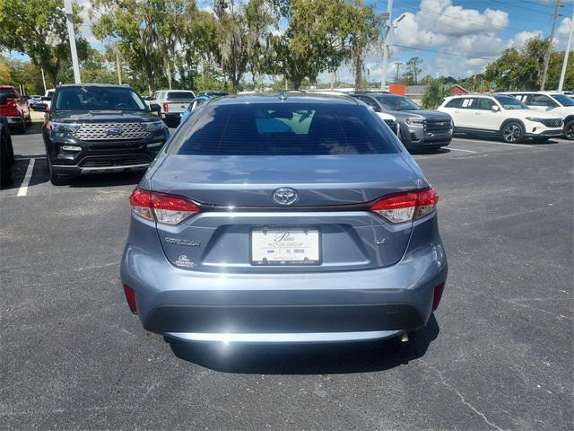 Photo of 2022 Celestite w/Black Sand Pearl Roof Toyota Corolla