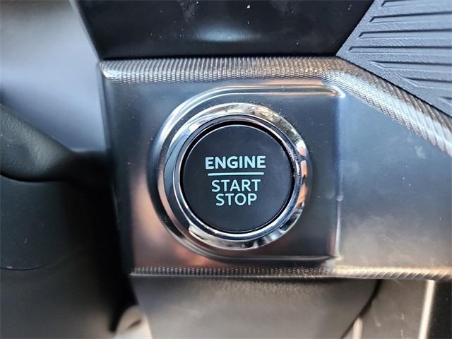 Photo of 2025 Space White Metallic Ford F-150