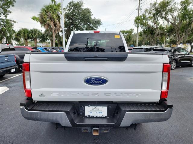 Photo of 2017 Oxford White Ford F-250