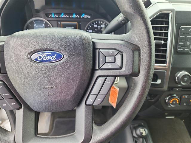 Photo of 2017 Oxford White Ford F-250