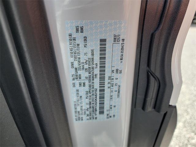 Photo of 2025 Oxford White Ford Transit-250