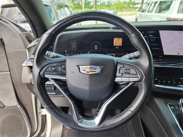 Photo of 2021 Crystal White Tricoat Cadillac Escalade