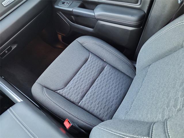 Photo of 2025 Billet Silver Metallic Clearcoat RAM 1500
