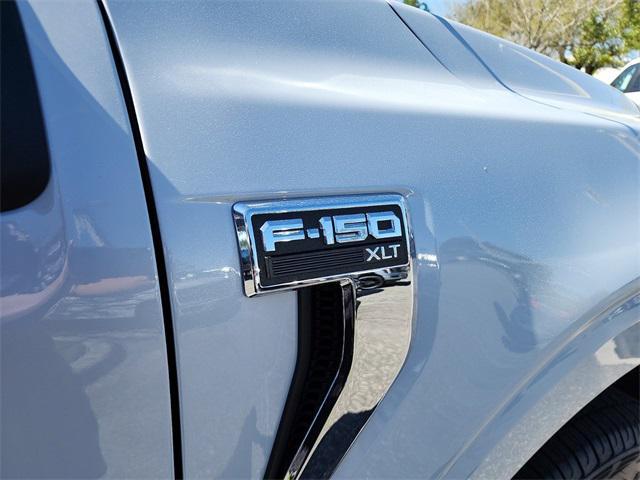 Photo of 2025 Space White Metallic Ford F-150