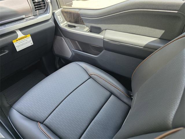 Photo of 2025 Carbonized Gray Metallic Ford F-250