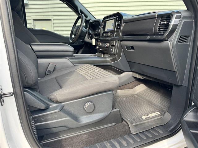 Photo of 2021 Oxford White Ford F-150