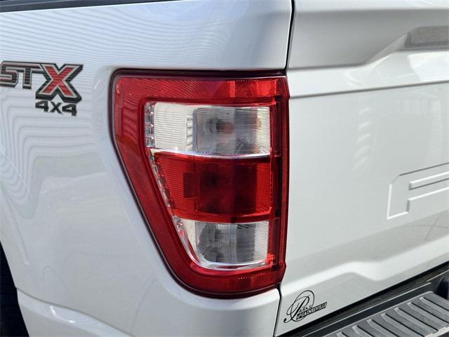 Photo of 2021 Oxford White Ford F-150