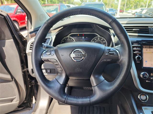 Photo of 2019 Magnetic Black Pearl Nissan Murano