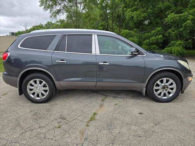 Photo of 2012 Pewter Buick Enclave