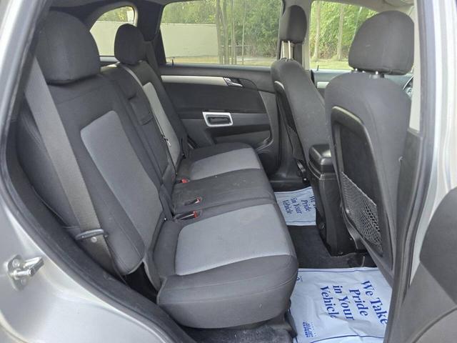 Photo of 2012 Silver Ice Metallic Chevrolet Captiva Sport