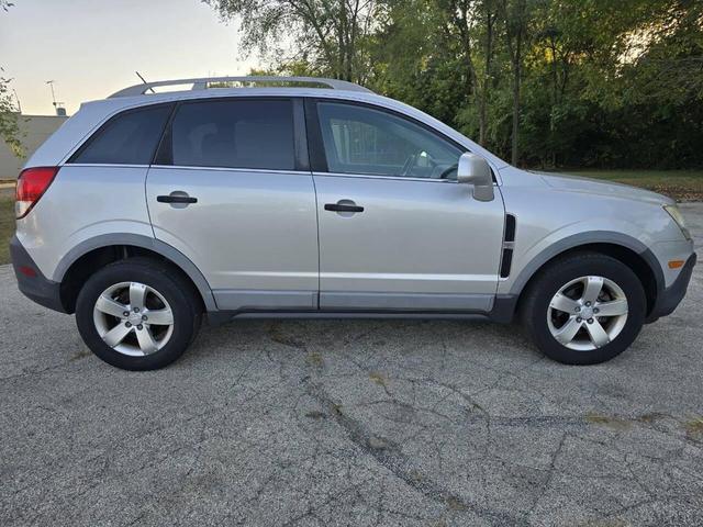 Photo of 2012 Silver Ice Metallic Chevrolet Captiva Sport