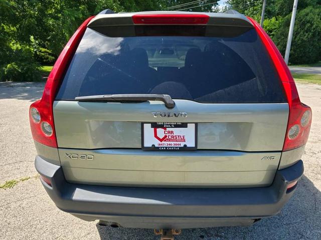 Photo of 2006 Gold Volvo XC90