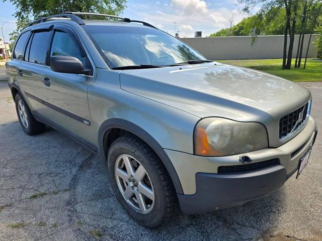 Photo of 2006 Gold Volvo XC90