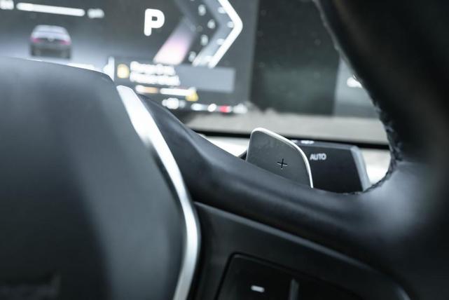Photo of 2024 Black BMW 330
