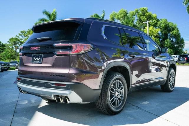 Photo of 2025 Crystal Metallic GMC Acadia