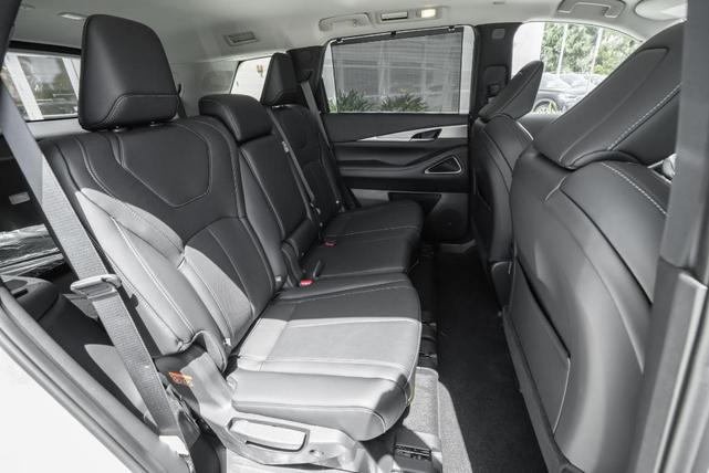 Photo of 2026 Harbor Gray INFINITI QX60