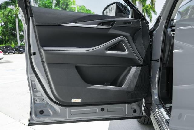 Photo of 2026 Harbor Gray INFINITI QX60
