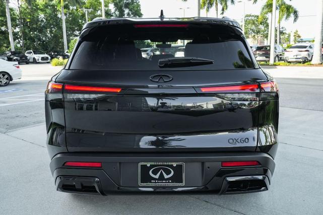 Photo of 2025 Diamond Black INFINITI QX60