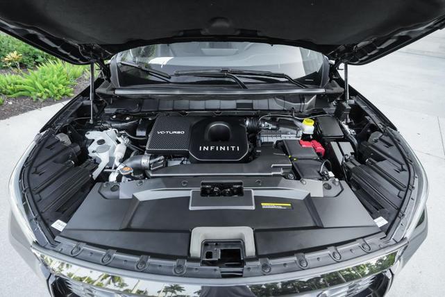 Photo of 2025 Diamond Black INFINITI QX60