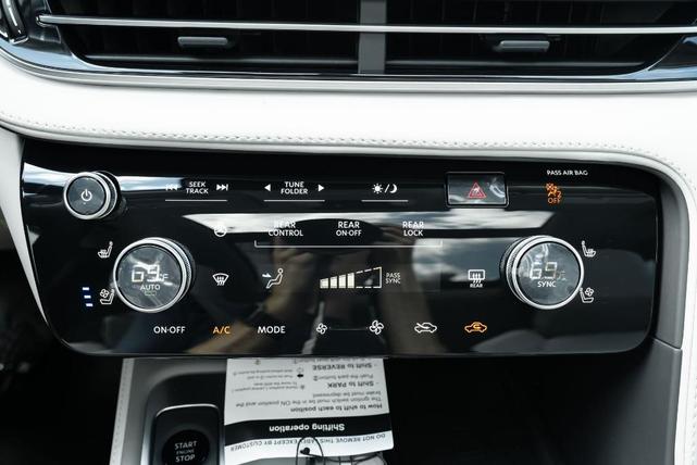 Photo of 2026 Deep Bordeaux INFINITI QX60