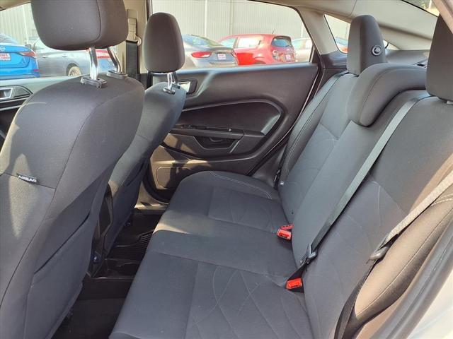 Photo of 2016 White Platinum Clearcoat Metallic Ford Fiesta