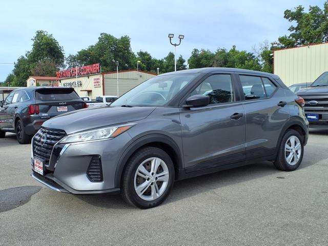 2022 Nissan Kicks