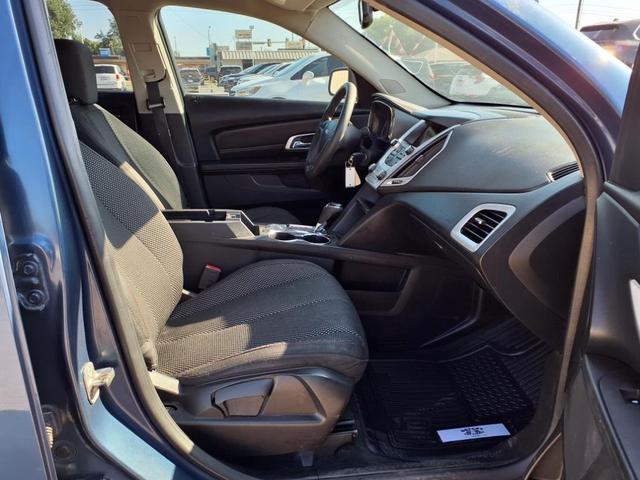 Photo of 2016 Slate Blue Metallic GMC Terrain
