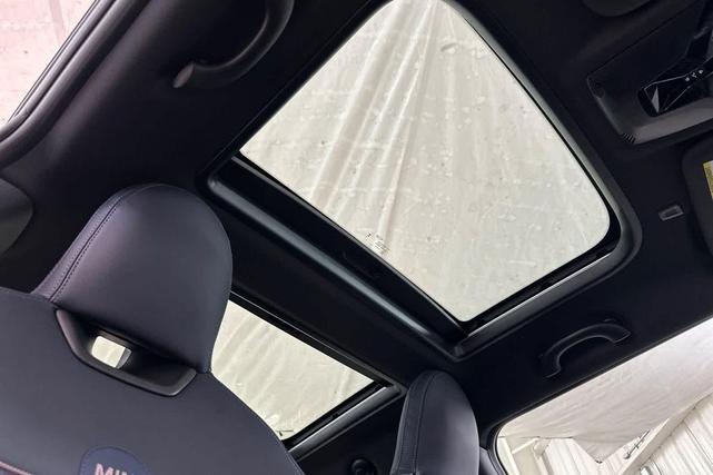 Photo of 2025 Chili Red II MINI Hardtop
