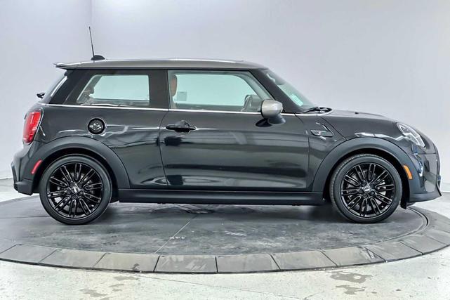 Photo of 2023 Midnight Black II MINI Hardtop