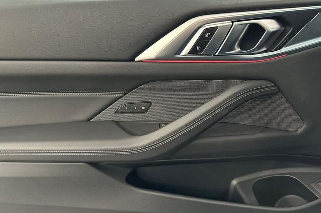Photo of 2025 Black Sapphire Metallic BMW 430
