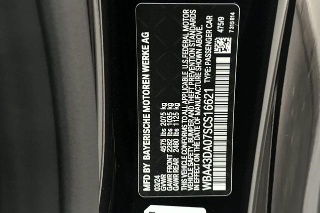 Photo of 2025 Black Sapphire Metallic BMW 430