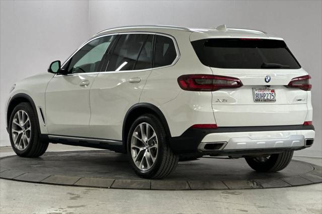 Photo of 2021 Alpine White BMW X5