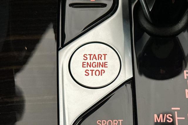 Photo of 2021 Alpine White BMW X5