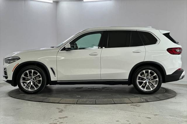 Photo of 2021 Alpine White BMW X5