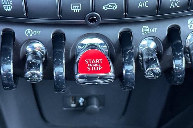 Photo of 2022 Island Blue Metallic MINI Hardtop