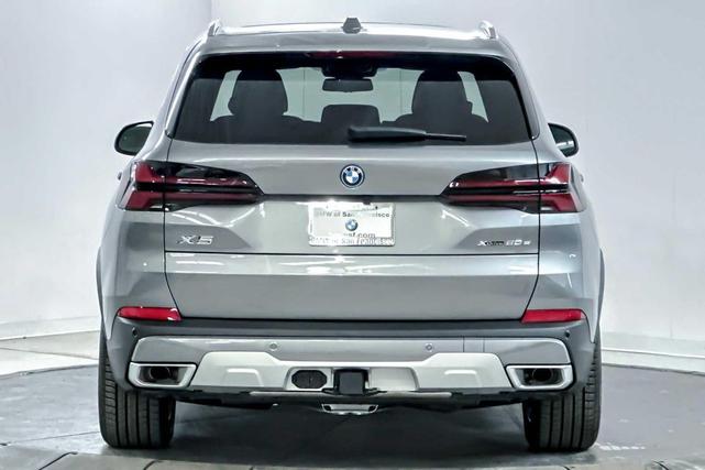 Photo of 2026 Skyscraper Grey Metallic BMW X5 PHEV