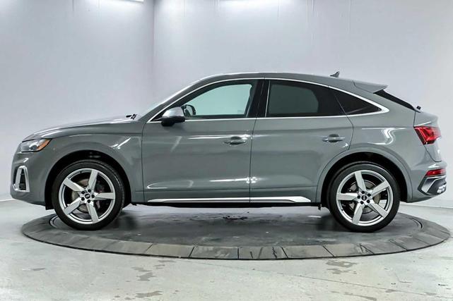 Photo of 2022 Quantum Gray Audi SQ5