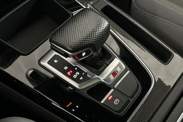 Photo of 2022 Quantum Gray Audi SQ5