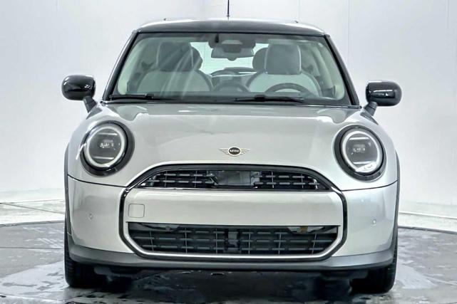 Photo of 2025 Melting Silver III Metallic MINI Hardtop