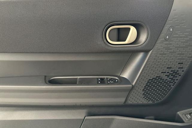 Photo of 2025 Melting Silver III Metallic MINI Hardtop