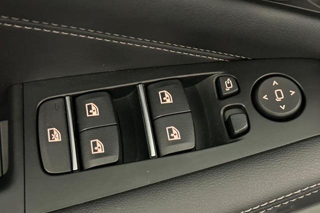 Photo of 2023 Carbon Black Metallic BMW X5