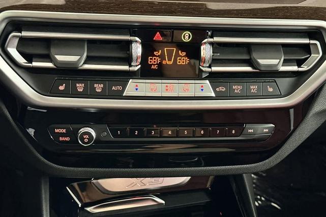 Photo of 2024 White BMW X3