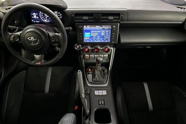 Photo of 2023 Trueno Blue Toyota GR86