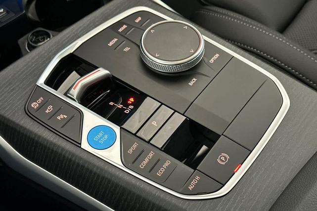 Photo of 2025 Skyscraper Grey Metallic BMW i4 Gran Coupe