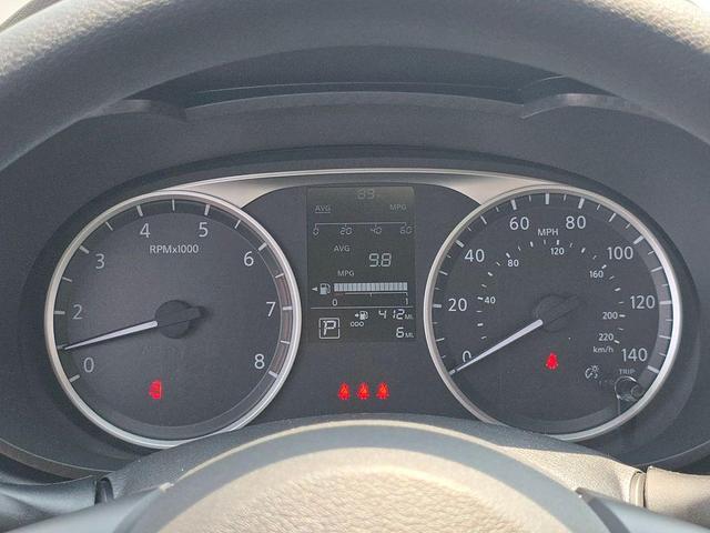 Photo of 2025 Gun Metallic Nissan Versa