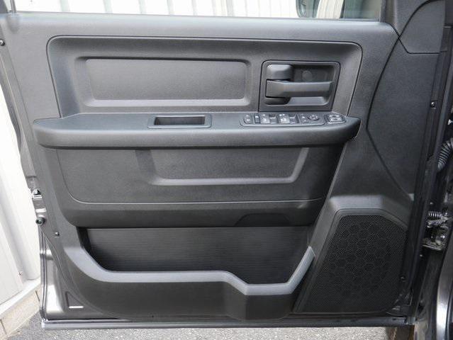 Photo of 2024 Granite Crystal Metallic Clearcoat RAM 2500