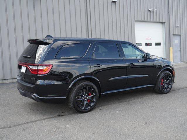 Photo of 2024 DB Black Crystal Clearcoat Dodge Durango
