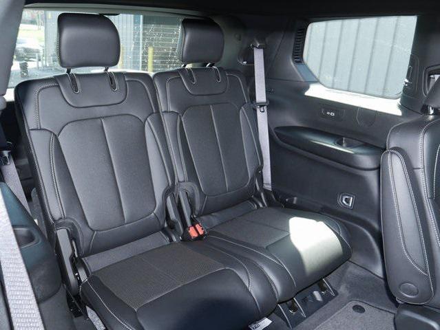 Photo of 2025 Silver Zynith Jeep Grand Cherokee L