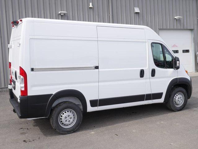 Photo of 2024 Bright White Clearcoat RAM ProMaster 1500
