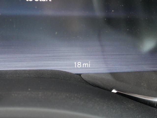 Photo of 2025 Granite Crystal Metallic Clearcoat RAM 2500